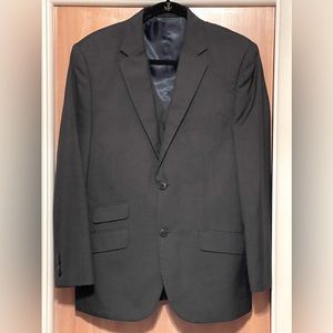 Midtown Men 3 piece suit Dark Charcoal Grey.